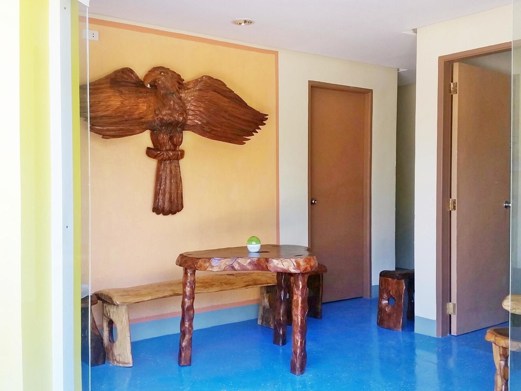 Ezy Stay Puerto Princesa Tiniguiban Ngoại thất bức ảnh