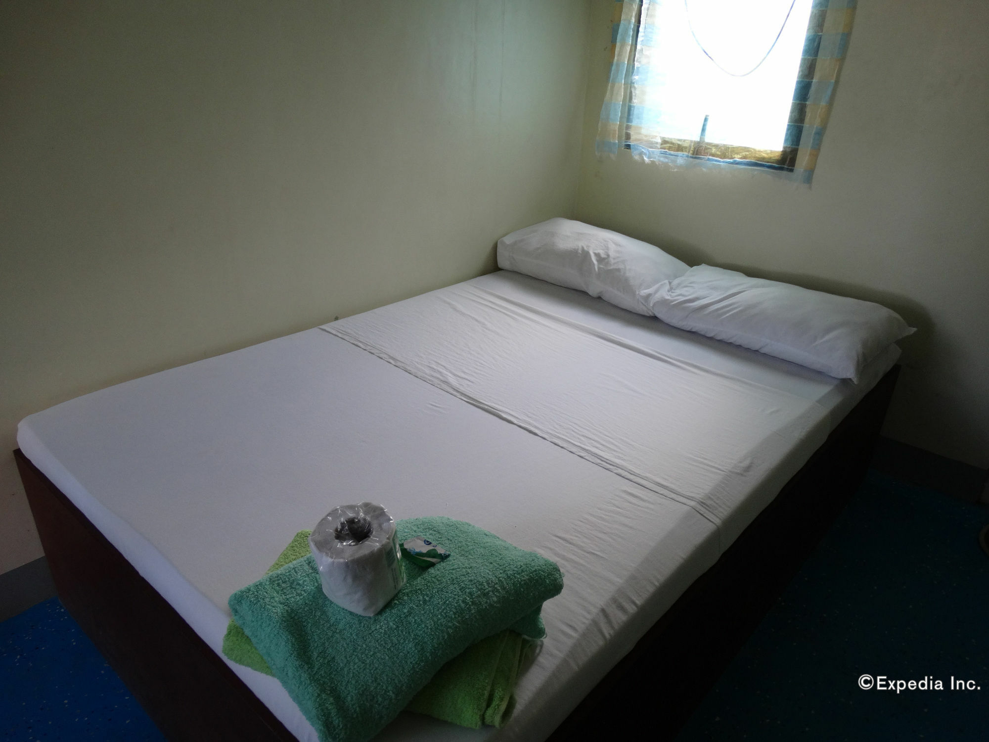 Ezy Stay Puerto Princesa Tiniguiban Ngoại thất bức ảnh